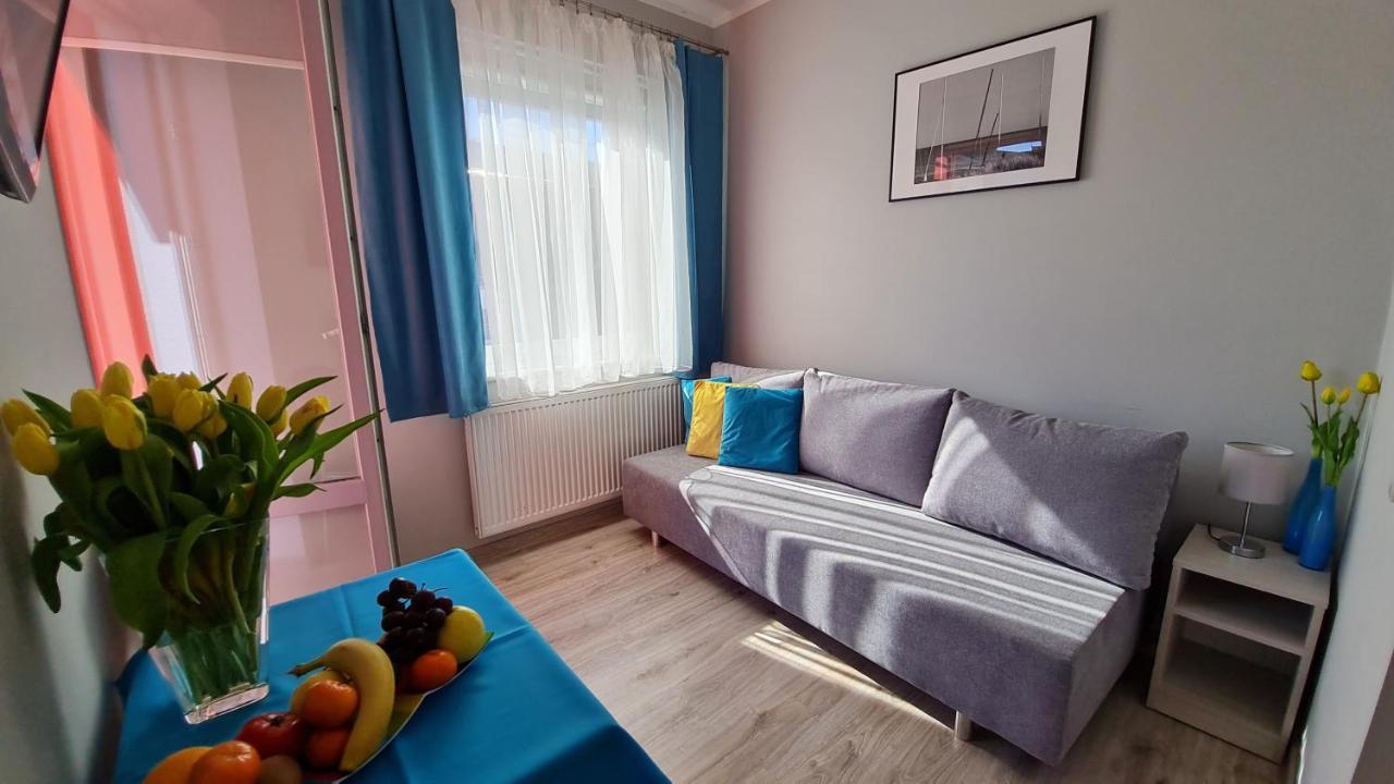Bela - Pokoje Z Aneksami I Apartamenty Kołobrzeg Extérieur photo