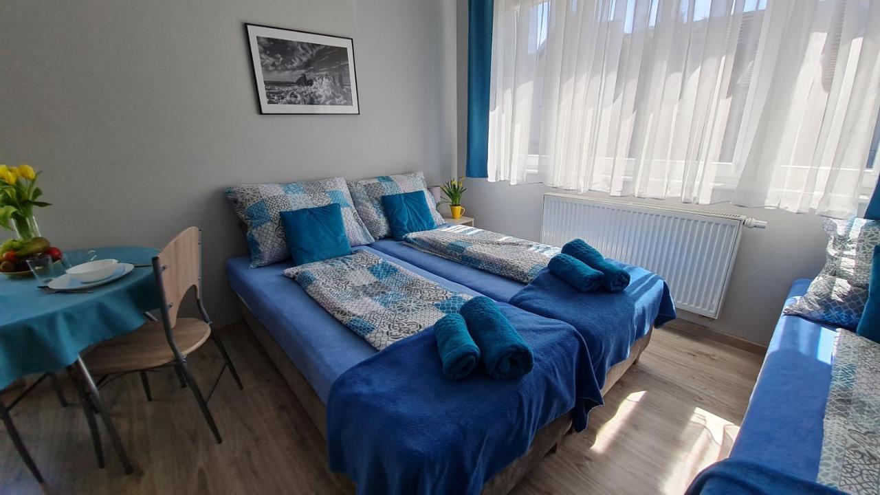Bela - Pokoje Z Aneksami I Apartamenty Kołobrzeg Extérieur photo