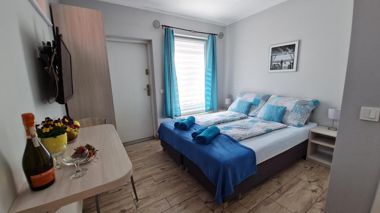 Bela - Pokoje Z Aneksami I Apartamenty Kołobrzeg Extérieur photo