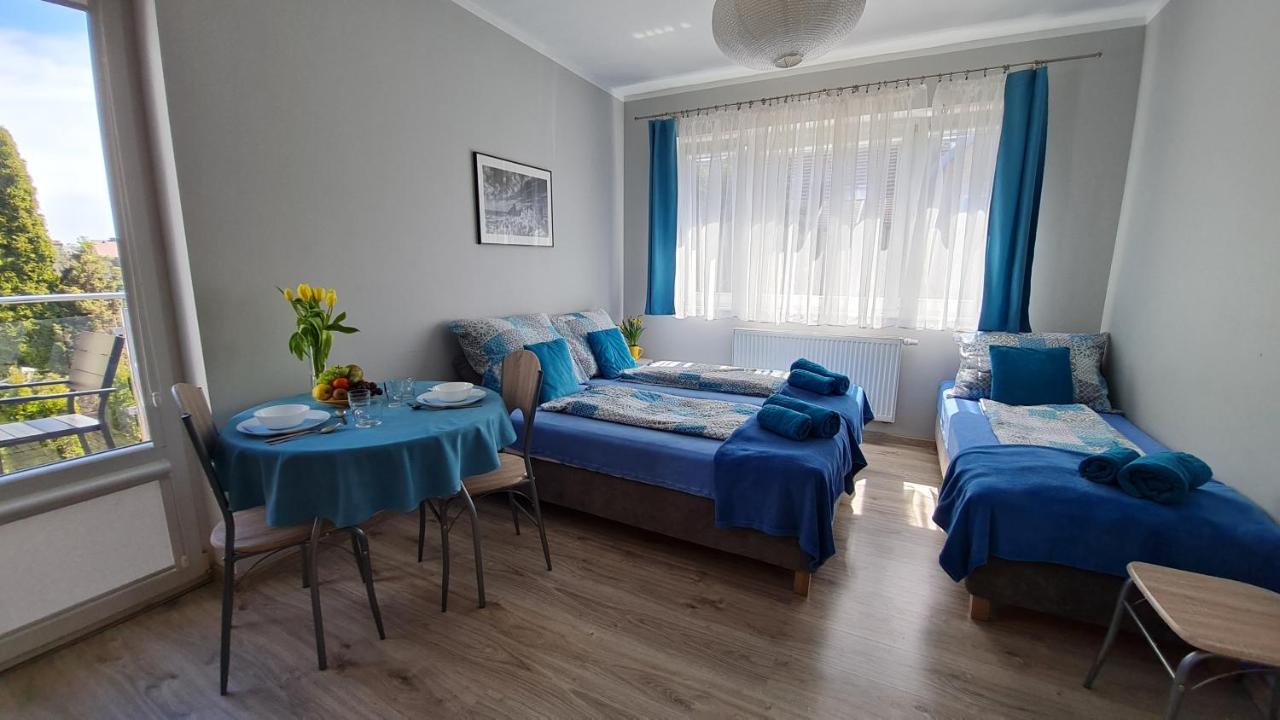 Bela - Pokoje Z Aneksami I Apartamenty Kołobrzeg Extérieur photo