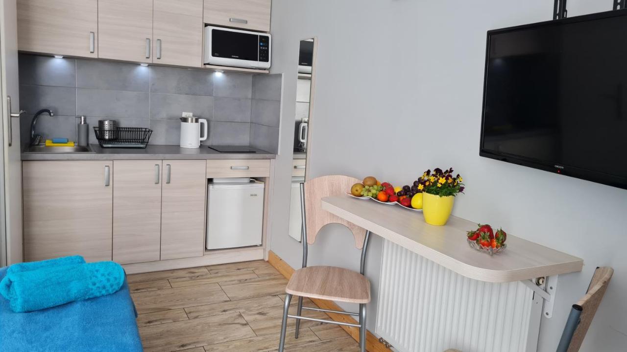 Bela - Pokoje Z Aneksami I Apartamenty Kołobrzeg Extérieur photo