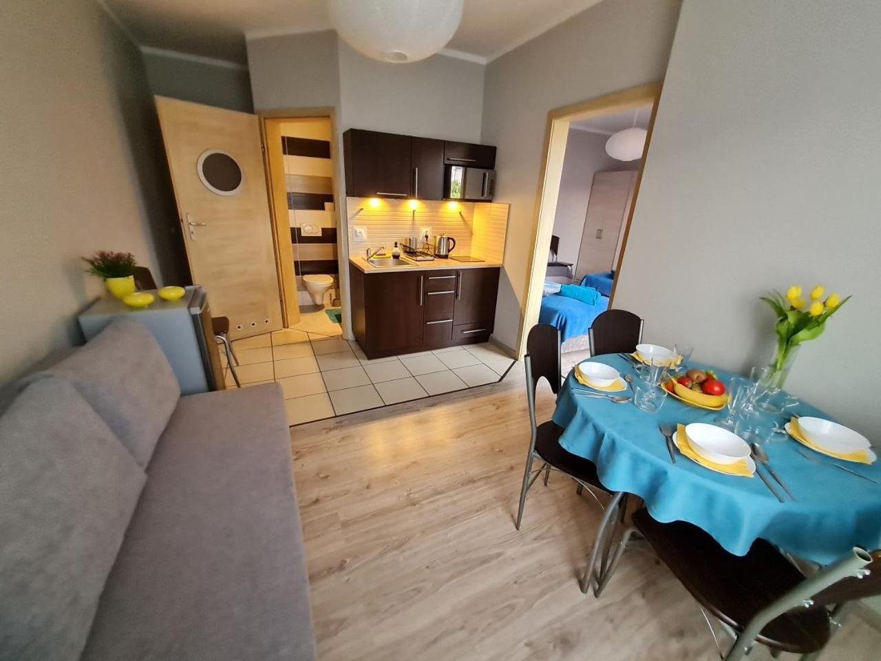 Bela - Pokoje Z Aneksami I Apartamenty Kołobrzeg Extérieur photo