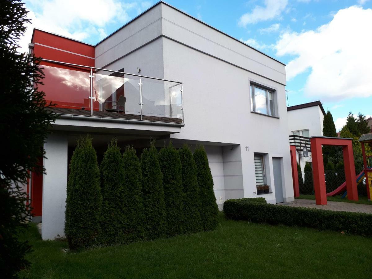 Bela - Pokoje Z Aneksami I Apartamenty Kołobrzeg Extérieur photo